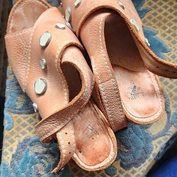 Fluevog Low Rule Sarah Slingback Sandal 8.5 natural color - Picture 5 of 5